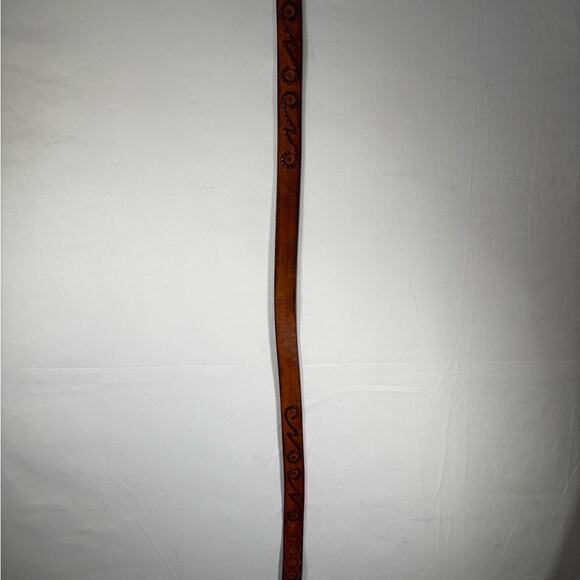 Levi’s Men’s Tooled and Braided Stitched Brown Leather Belt Western Hippy - Picture 9 of 11